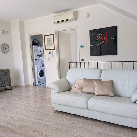 Elegante E Indipendente Apartment Riccione Luaran gambar